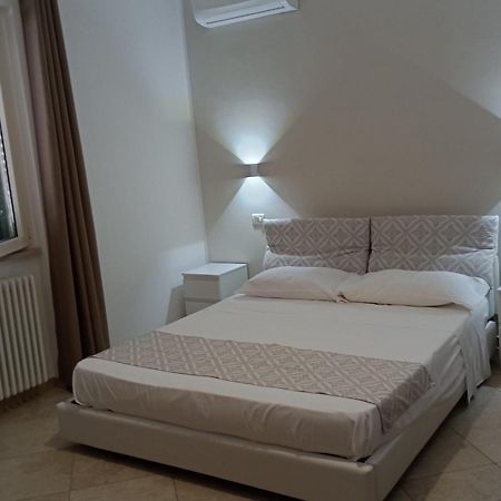 Viola Di Mare Rooms And Parking Termoli Eksteriør bilde