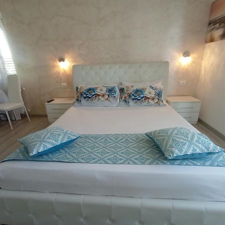 Viola Di Mare Rooms And Parking Termoli Eksteriør bilde