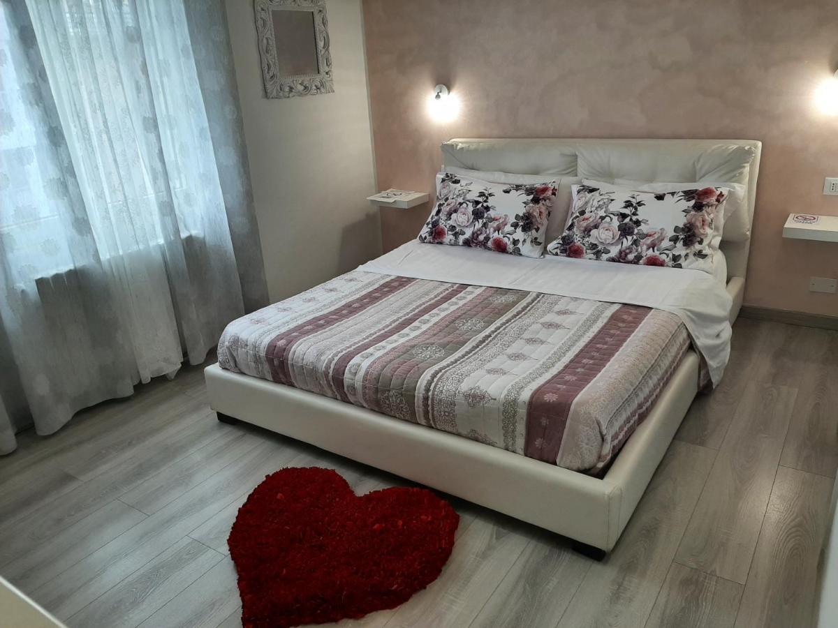 Viola Di Mare Rooms And Parking Termoli Eksteriør bilde