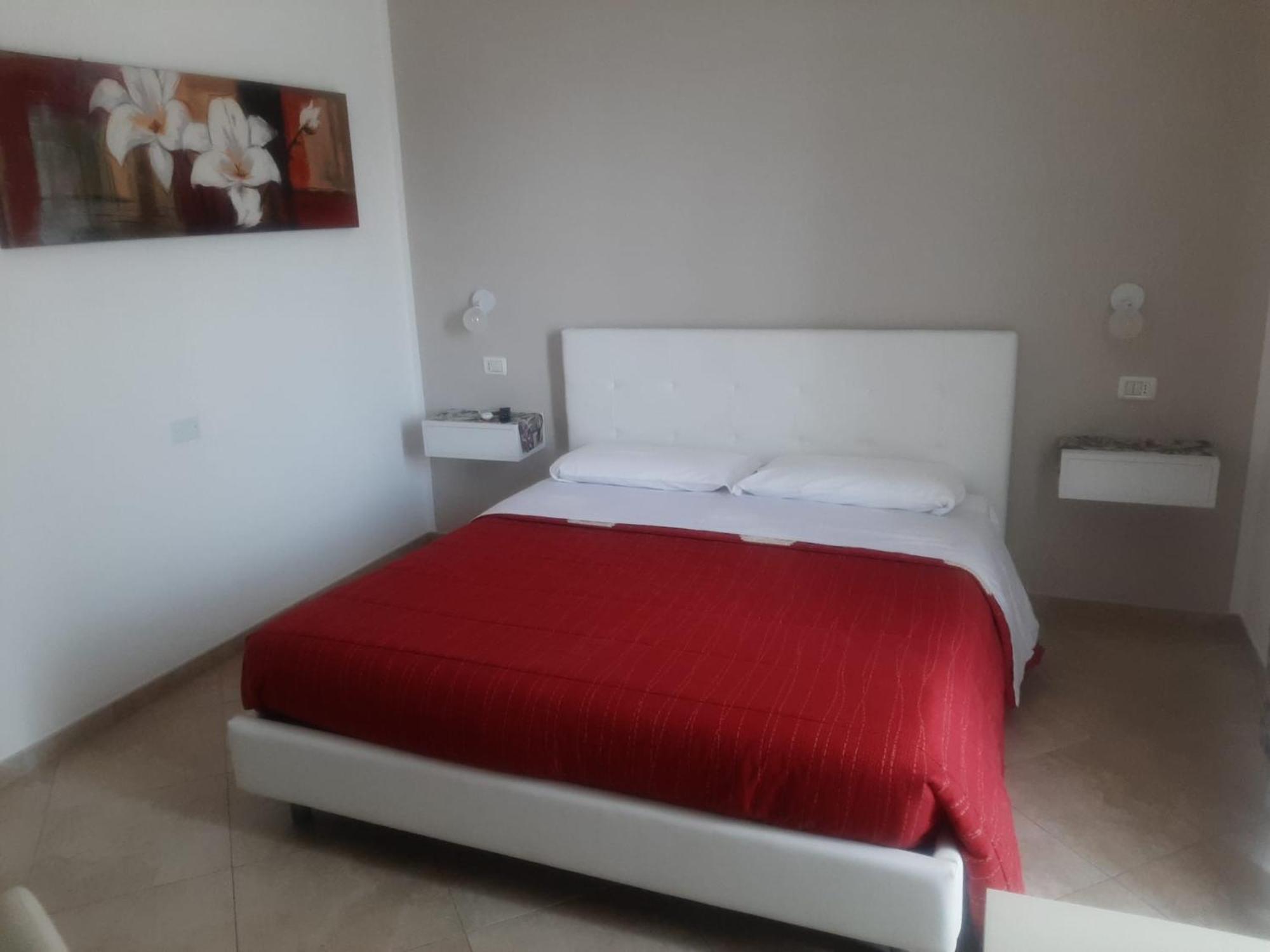 Viola Di Mare Rooms And Parking Termoli Eksteriør bilde