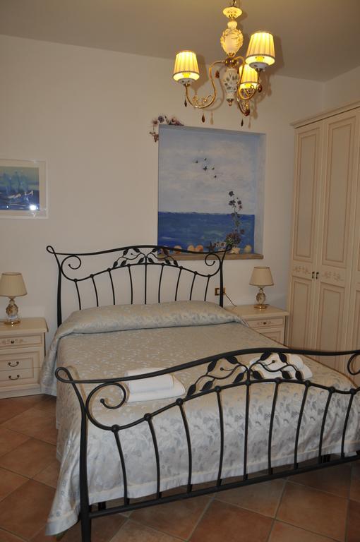 Viola Di Mare Rooms And Parking Termoli Rom bilde